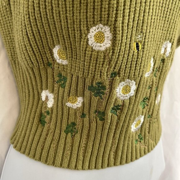 Cider XL Knit Floral Crop Tank Top Olive Green Bees Flower Garden Cottagecore - Picture 6 of 11